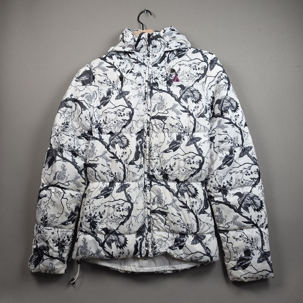 Nike ACG 800 Hooded Down Puffer Jacket Womens XS White Black Bird Toile Print